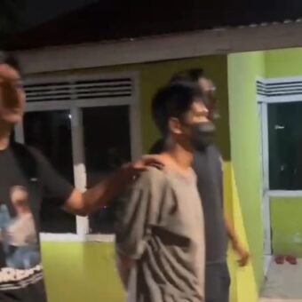 Pelaku utama penusukan sopir truk di Simpang Macan Lindungan, Dedek, berhasil diamankan tim gabungan Subdit Jatanras Polda Sumsel, Satreskrim Polrestabes Palembang, dan Unit Reskrim Polsek IB II.