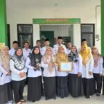 Baharkam Polri Serahkan Sertifikat Audit Sistem Pengamanan Objek Vital Nasional Tahun 2025 KUA Kecamatan Sukarami, Kota Palembang, menerima penghargaan KUA Ekoteologi pada Anugerah Layanan KUA 2025 di Tangerang, Banten, Jumat (12/12/2025) malam.