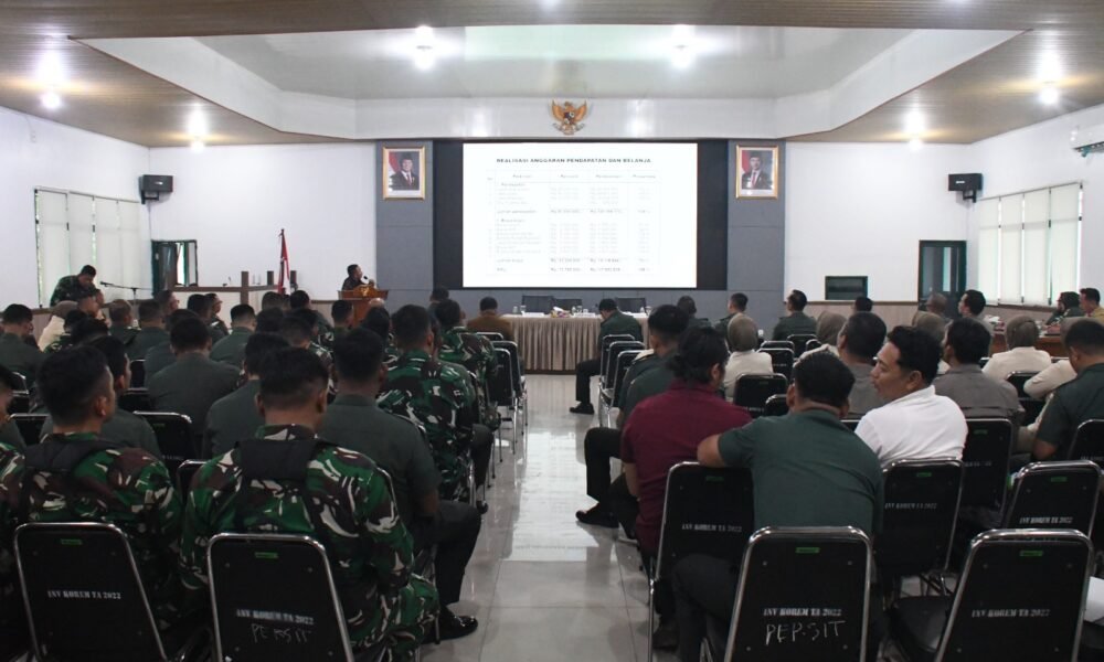 Korem 044/Gapo Gelar RAT Koperasi Kartika Gapo, Bahas Kesejahteraan Anggota Korem 044/Gapo menggelar Rapat Anggota Tahunan (RAT) Primer Koperasi Kartika Gapo Tutup Buku Tahun 2025 yang berlangsung di Aula Makorem 044/Gapo, Jalan Jenderal Sudirman Km 4, Kota Palembang, Senin (12/1/2026).