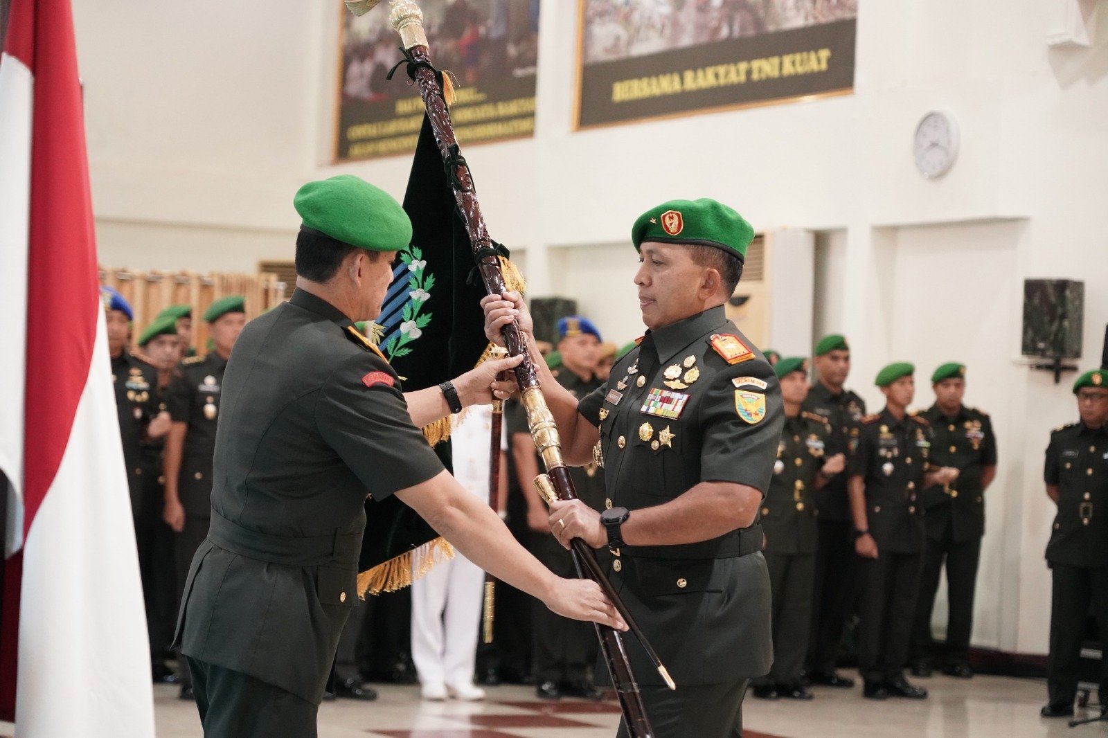 Kepemimpinan Korem 044/Gapo Resmi Berganti, dari Brigjen TNI Adri Koesdyanto ke Brigjen TNI Khabib Mahfud