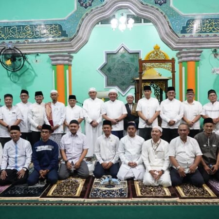 Pererat Ukhuwah, Irdam II/Sriwijaya Hadiri Safari Ramadan di Pelindo Regional 2 Pererat Ukhuwah, Irdam II/Sriwijaya Hadiri Safari Ramadan di Pelindo Regional 2