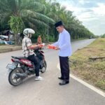 Program Strategis Nasional di Kota Palembang Berjalan Sesuai Timeline Jumat Berkah Bulan Ramadan, Lapas Banyuasin Bagikan Nasi Kotak kepada Pengendara dan Warga
