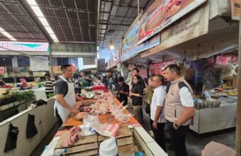 Jelang Idulftri Satgas Pangan Pastikan Stok dan Harga Bapokting di Palembang Terkendali Jelang Idulftri Satgas Pangan Pastikan Stok dan Harga Bapokting di Palembang Terkendali