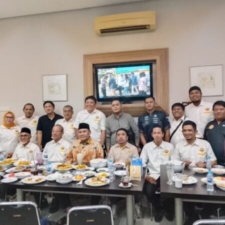 Ramadan Penuh Kepedulian, POBSI Sumsel Berbagi 1.000 Takjil untuk Masyarakat Ramadan Penuh Kepedulian, POBSI Sumsel Berbagi 1.000 Takjil untuk Masyarakat