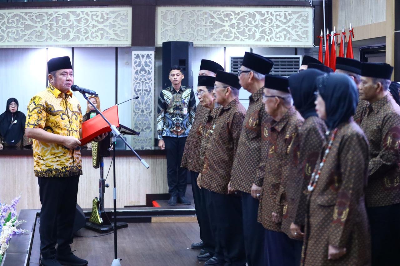 Gubernur Herman Deru Kukuhkan Kepengurusan LLI Sumsel, Dorong Peran Aktif Lansia dalam Pembangunan