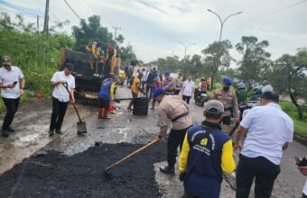 Polda Sumsel Perbaiki Jalur Mudik Lebaran 2026 Lewat Program BELIDA di Tiga Wilayah Polda Sumsel Perbaiki Jalur Mudik Lebaran 2026 Lewat Program BELIDA di Tiga Wilayah