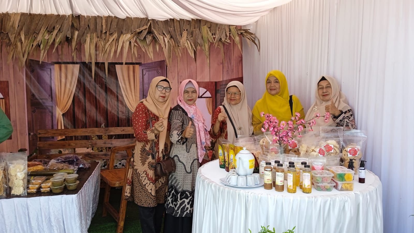 Naluri Ibu Selamatkan Lingkungan: KWT Bougenville Menyulap Lahan Terbengkalai Jadi Sumber Kehidupan Prabumulih
