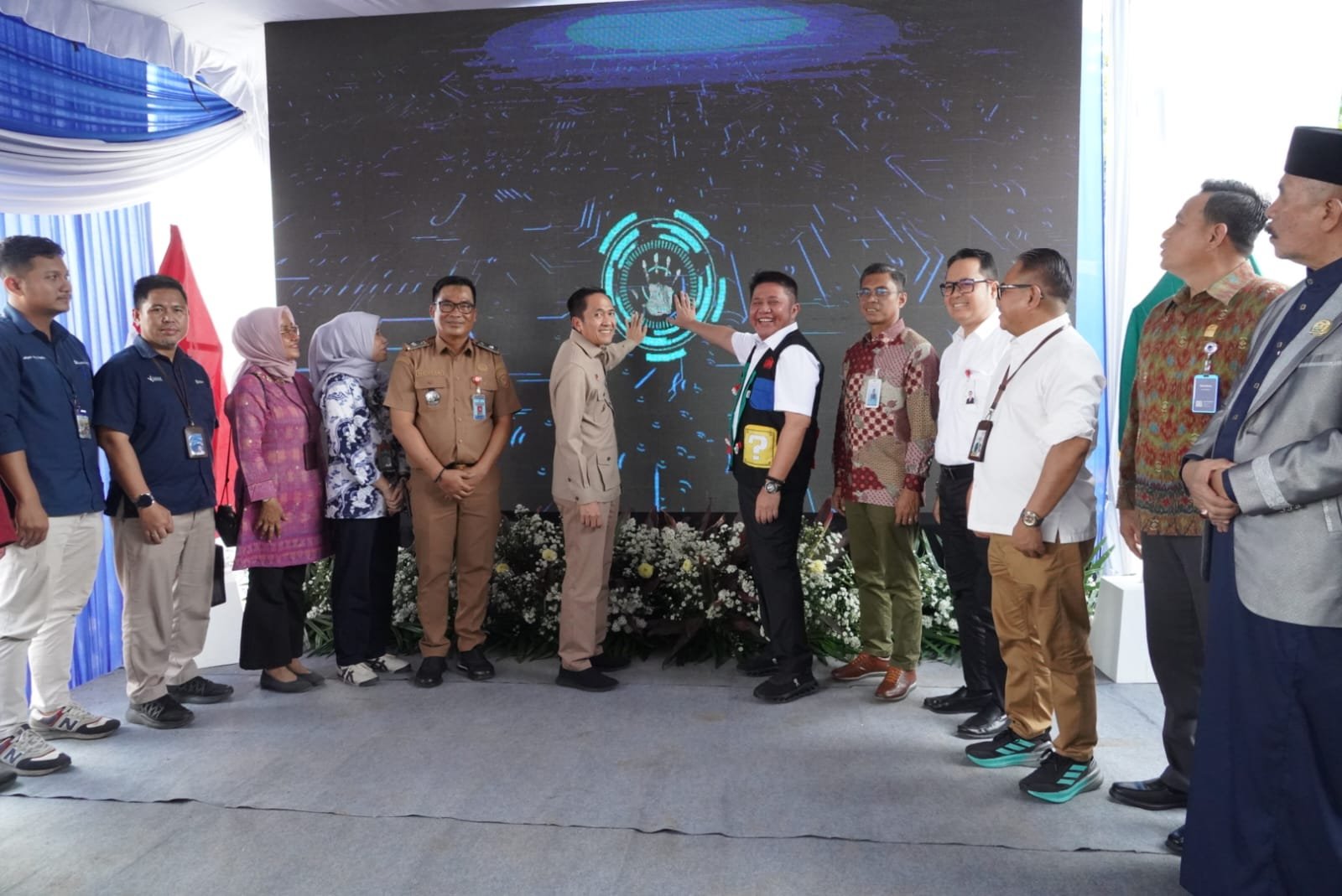 Dukung program pemerintah, Bank Sumsel Babel Berikan Bantuan Perbaikan RTLH Dukung program pemerintah, Bank Sumsel Babel Berikan Bantuan Perbaikan RTLH