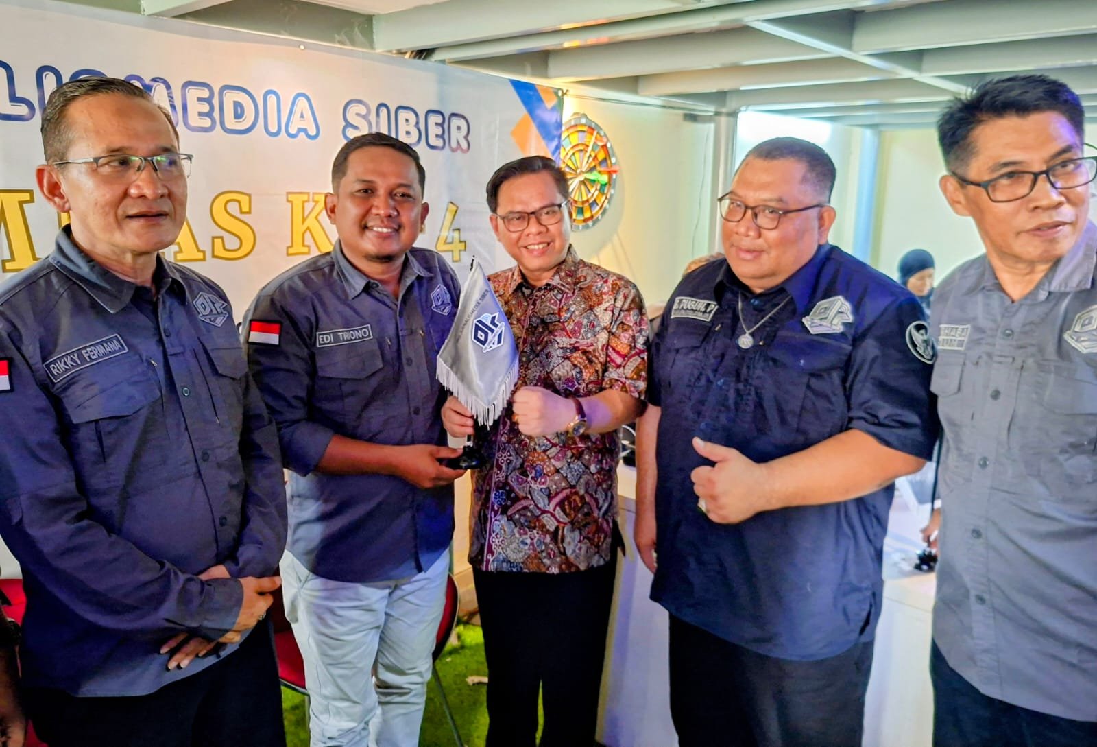 PJS Sumsel Raih Penghargaan Anggota Terbanyak, Edi Triono Siap Dukung Target Konstituen Dewan Pers PJS Sumsel Raih Penghargaan Anggota Terbanyak, Edi Triono Siap Dukung Target Konstituen Dewan Pers
