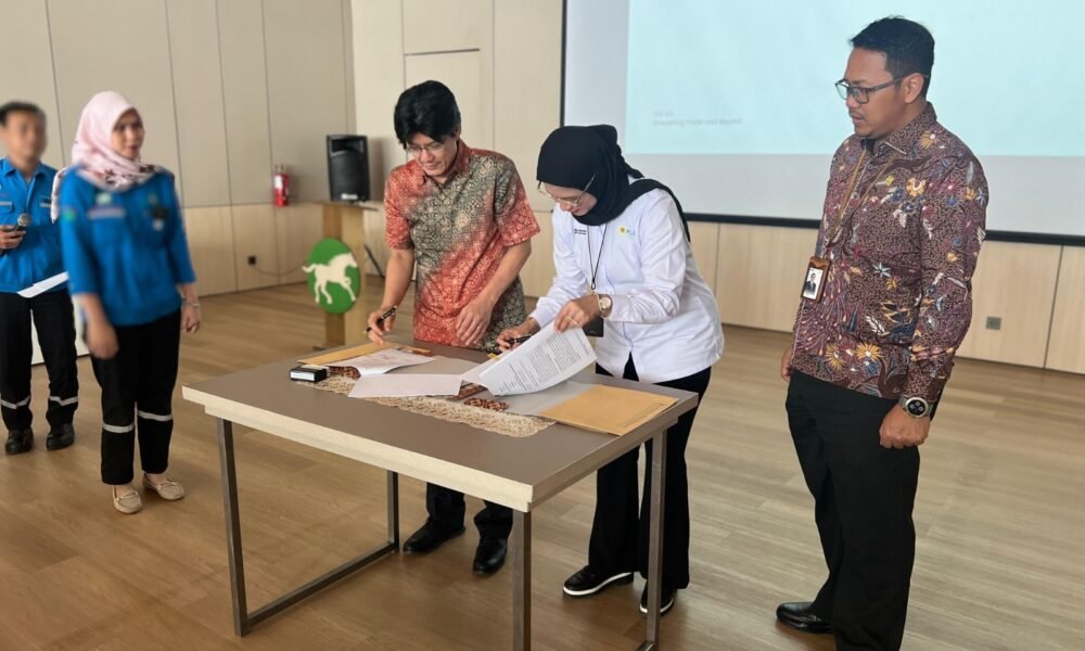 PLN Teken Kontrak Listrik 18,7 MVA dengan PT SPF, Perkuat Akselerasi Industri di Ogan Ilir