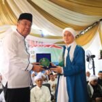 Wagub Sumsel Cik Ujang Ajak Masyarakat Teladani Perjuangan Ulama di Haul Akbar KH Ali Umar Thoyib