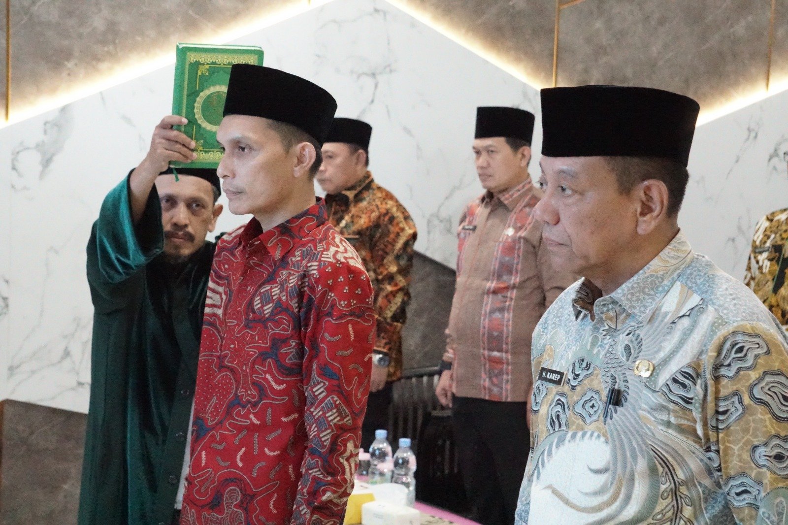 Semangat Mengabdi Tak Kenal Usia: Mantan Kepala Kemenag OKU Selatan Kini Resmi Jadi Guru Madrasah
