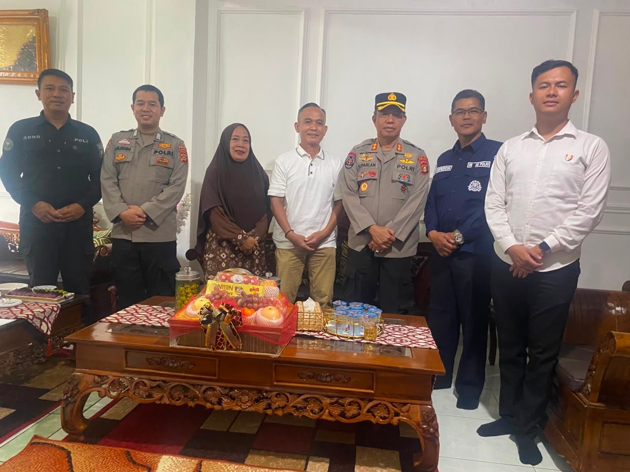 Hari Bhayangkara ke-80, Polda Sumsel Perkuat Soliditas Internal dan Ketahanan Sosial Melalui Anjangsana