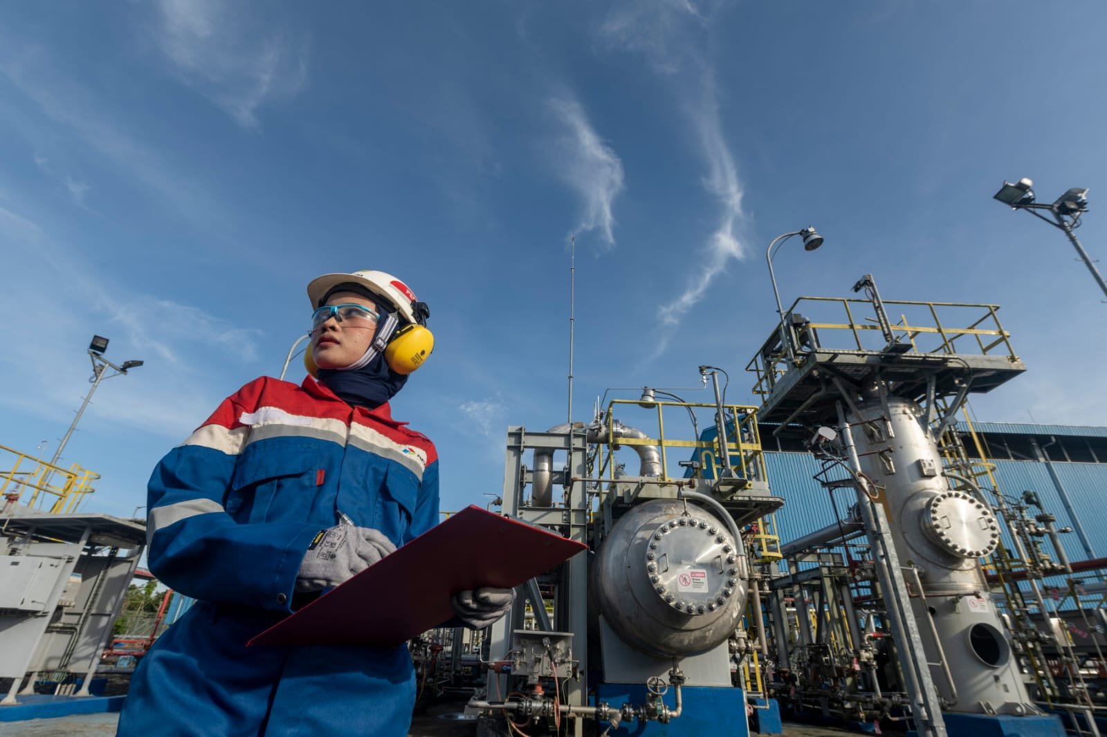 Dorong Peningkatan Produksi di Lapangan Mature, PHR Zona 4 Terapkan Berbagai Strategi PHR Zona 4 menerapkan sejumlah strategi pengeboran, seperti dual completion dan step out drilling, demi menjaga stabilitas produksi di tengah tantangan lapangan migas yang sudah mature.